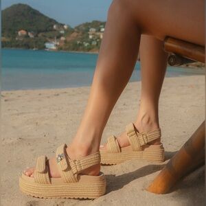 Steve Madden Beige Woven Platform Sandals
